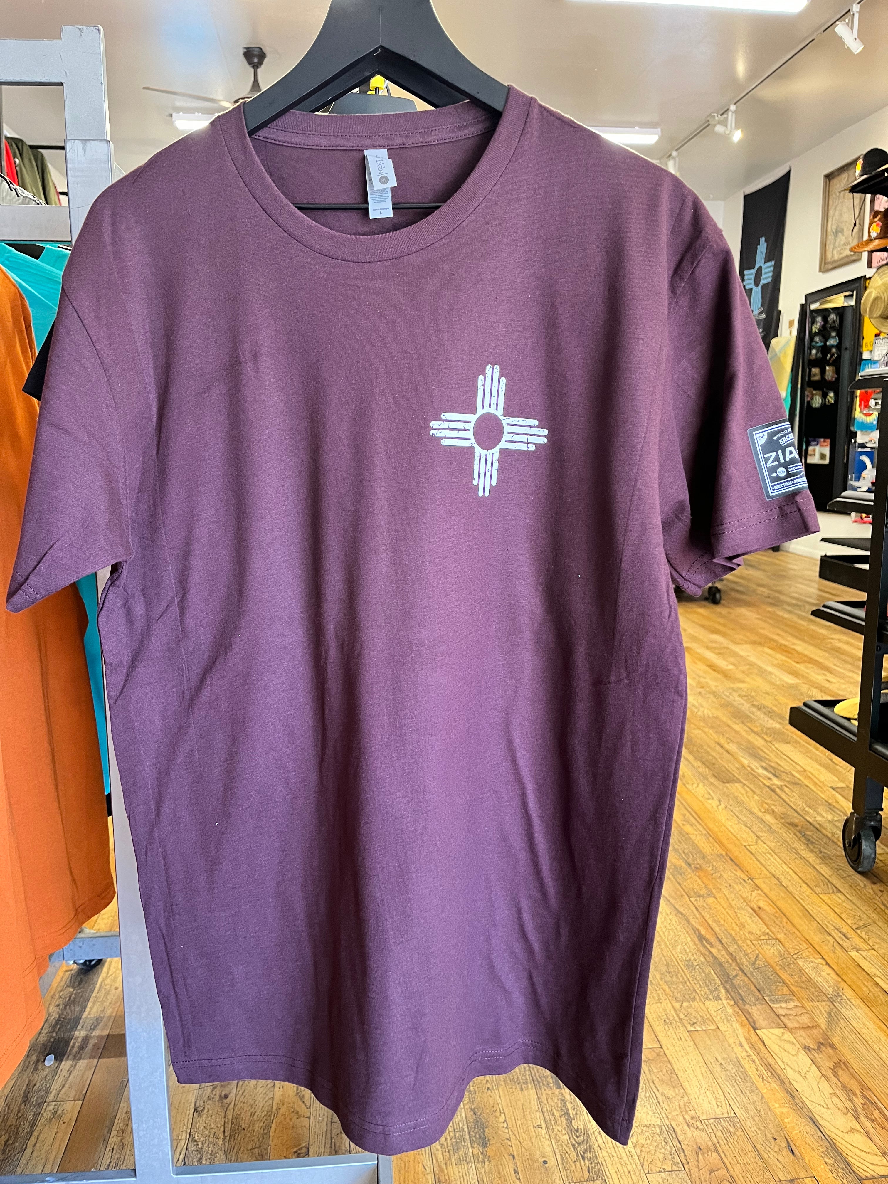Maroon tshirt Small white zia