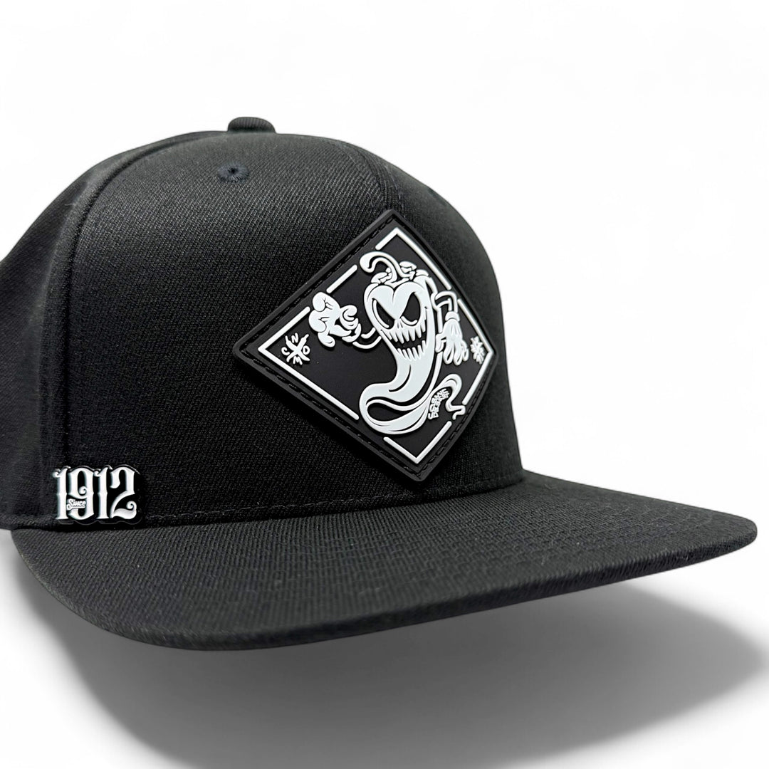 Ghost Pepper Glow Snapback – Black